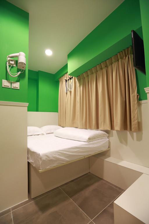 Colorz Hostel Hong Kong Room photo